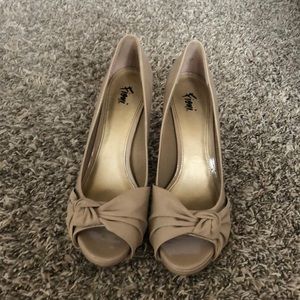 Nude Twist Detail Heels